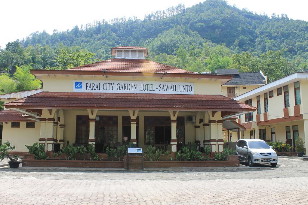 Parai City Garden Hotel - Sawahlunto Exteriér fotografie