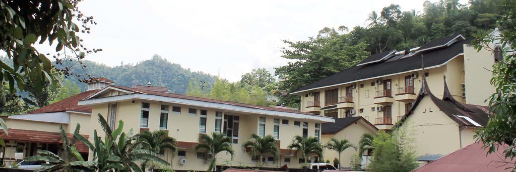 Parai City Garden Hotel - Sawahlunto Exteriér fotografie